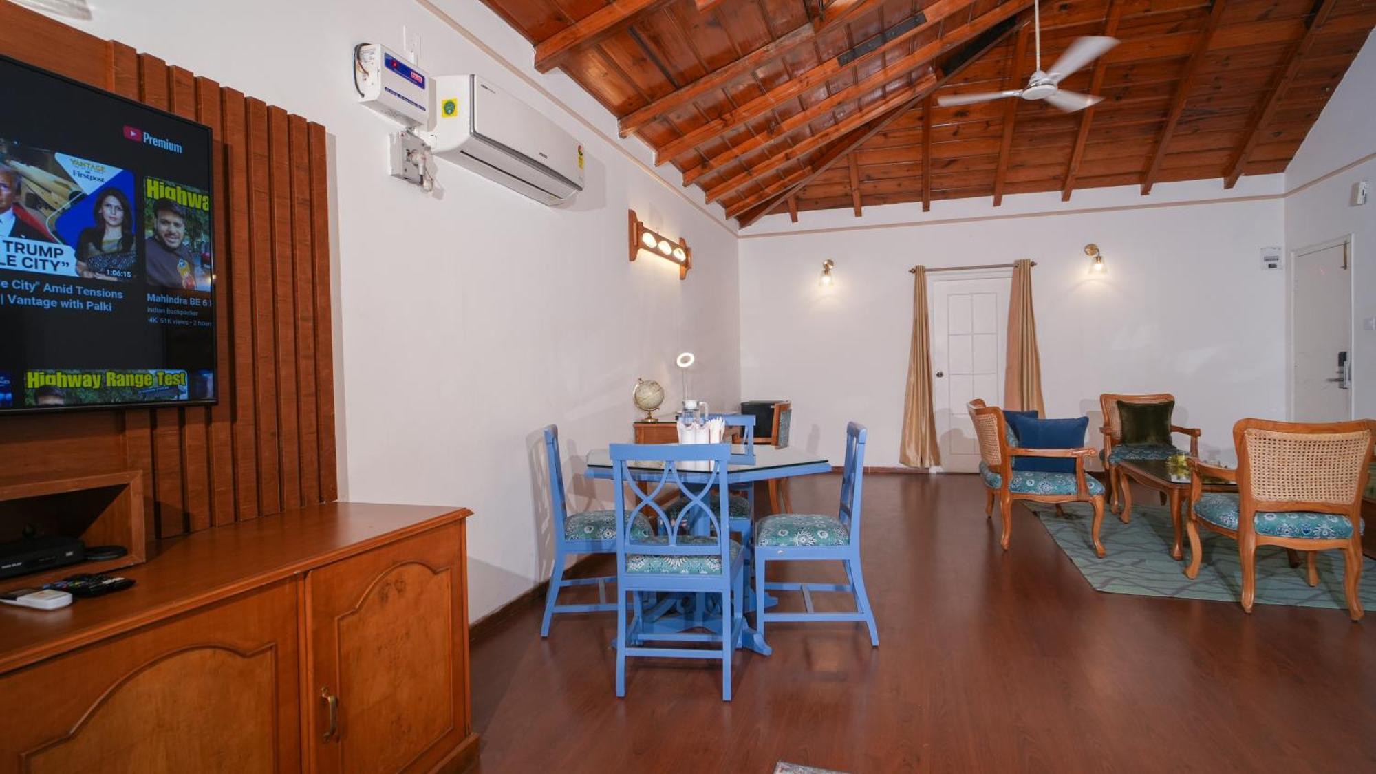 Neelesh Inn- A Luxury Lake View Hotel- 20 Kms From Nainital Bhīm Tāl Kültér fotó